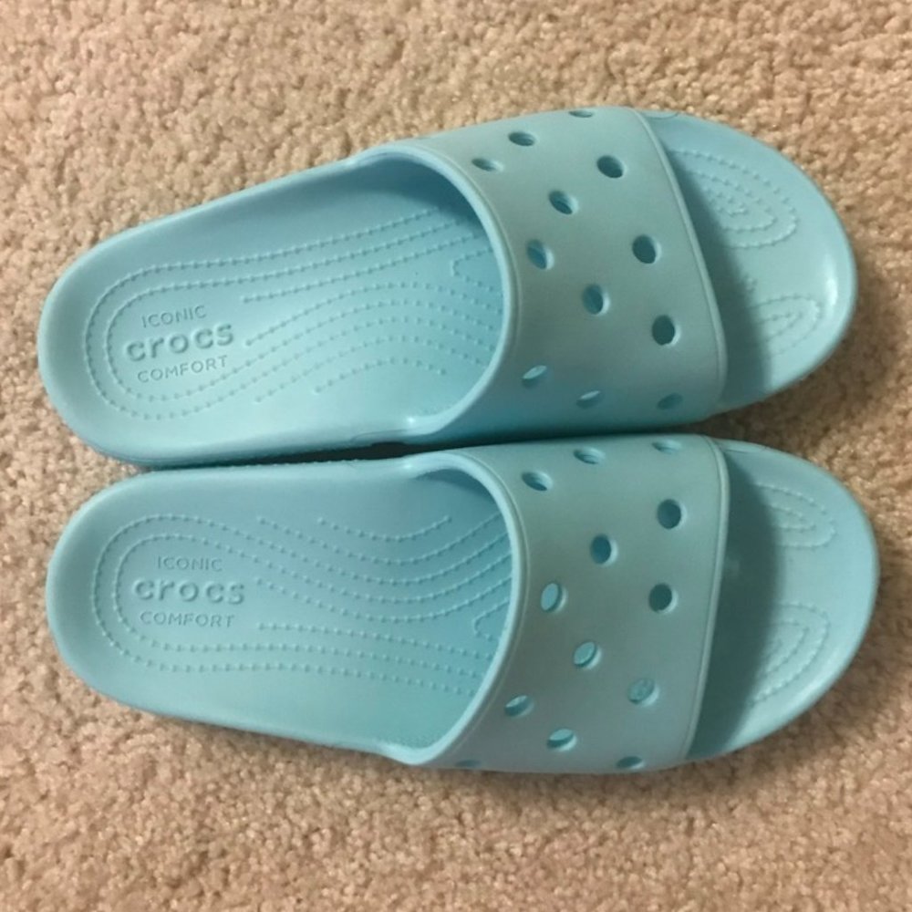 Crocs Slides  (TAKING OFFERS)